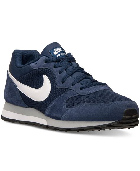 Nike Men's MD Runner 2 Casual Sneakers